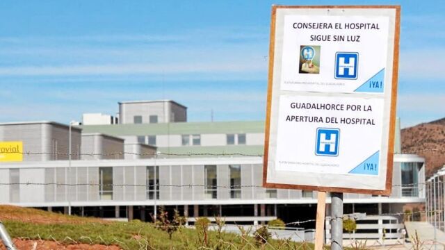 Numerosos colectivos han venido reclamando la apertura del hospital