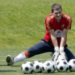Iker Casillas encabeza el proyecto «Paremos la pobreza infantil»