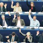 Fracasa en la UE otro intento de reprobar al Papa