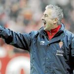 Preciado dirigirá el domingo al Sporting desde el banquillo; «Mou» lo verá desde la grada