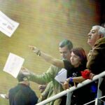 Varios trabajadores de Correos interrumpieron el mitin del ministro