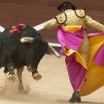 Chicuelina de El Fandi en la plaza de Vitoria