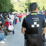A pedrada limpia contra la policía