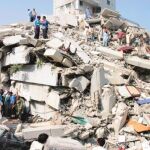 Cientos de casas quedaron reducidas a escombros tras el primer temblor y su réplica, casi igual de fuerte