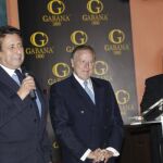 Alfonso Ussía, El Juli y Bautista, premiados por Gabana