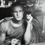 Marlon Brandon en la película Un tranvía llamado deseo