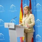 La portavoz del Gobierno regional, María Pedro Reverte, ayer durante la rueda de prensa