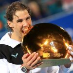 Rafa bate a Raonic por 7-6 (2) y 6-3