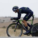 El ciclista español del equipo Movistar, Alejandro Valverde, durante la decimoséptima etapa de la Vuelta Ciclista a España