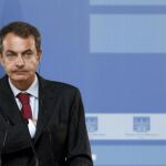 José Luis Rodríguez Zapatero, hoy, durante la rueda de prensa