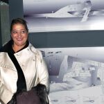 Zaha Hadid durante la presentación en Bilbao del proyecto ganador para la nueva sede de la empresa Eusko Tren