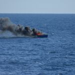 Tras el recate los militares destruyeron la barcaza