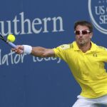 El tenista español Tommy Robredo durante un juego contra el estadounidense Sam Querrey