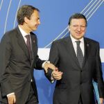El presidente del Gobierno, José Luis Rodríguez Zapatero, y el presidente de la Comisión Europea, José Manuel Durao Barroso
