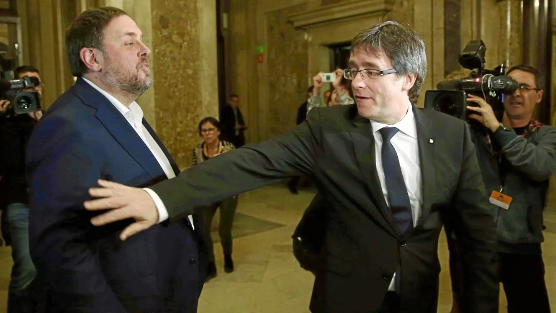 El objetivo del ex presidente catalán no es otro que captar políticos republicanos y reclutarlos en su futurible partido, la Crida Nacional per la República