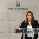 La presidenta andaluza, Susana Díaz, durante el acto de toma de posesión del primer director del Consejo de Transparencia y Protección de Datos de Andalucía