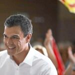 Pedro Sánchez, ayer, en un acto de la campaña electoral en Cornellá