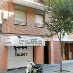 El entorno de la joven de Nou Barris sigue conmocionado, a la espera de los resultados de la investigación