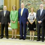 Reunión «histórica» del Rey con la Mesade la Cámara vasca