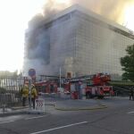 El edificio incendiado