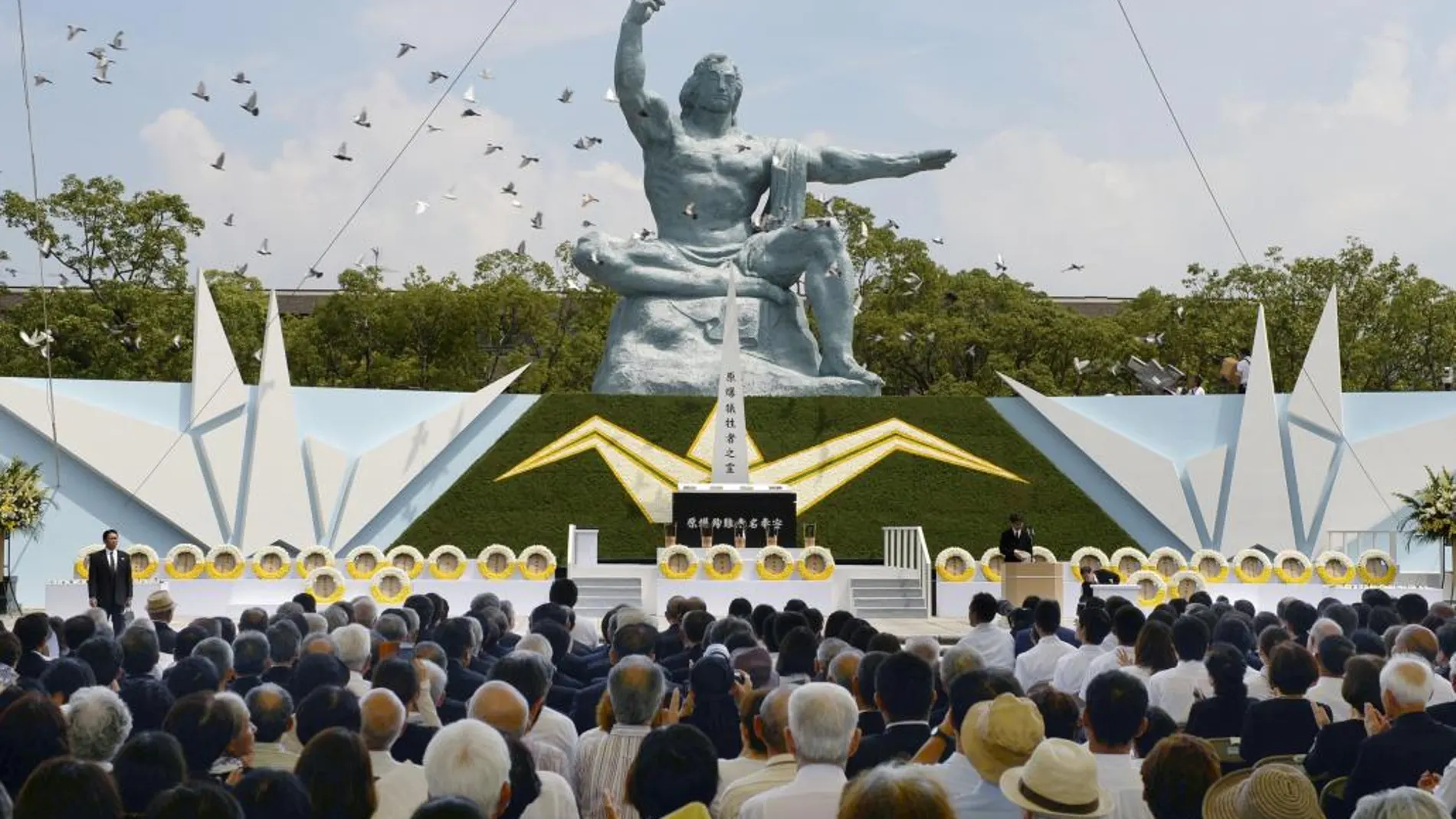 La ciudad japonesa de Nagasaki conmemoró hoy el 70 aniversario del ataque nuclear