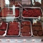 Carne de caballo es mostrada en una carnicería de Bremen, Alemania