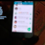 Los agentes le intervinieron el teléfono móvil, que contenía una carpeta con material pedófilo almacenado.