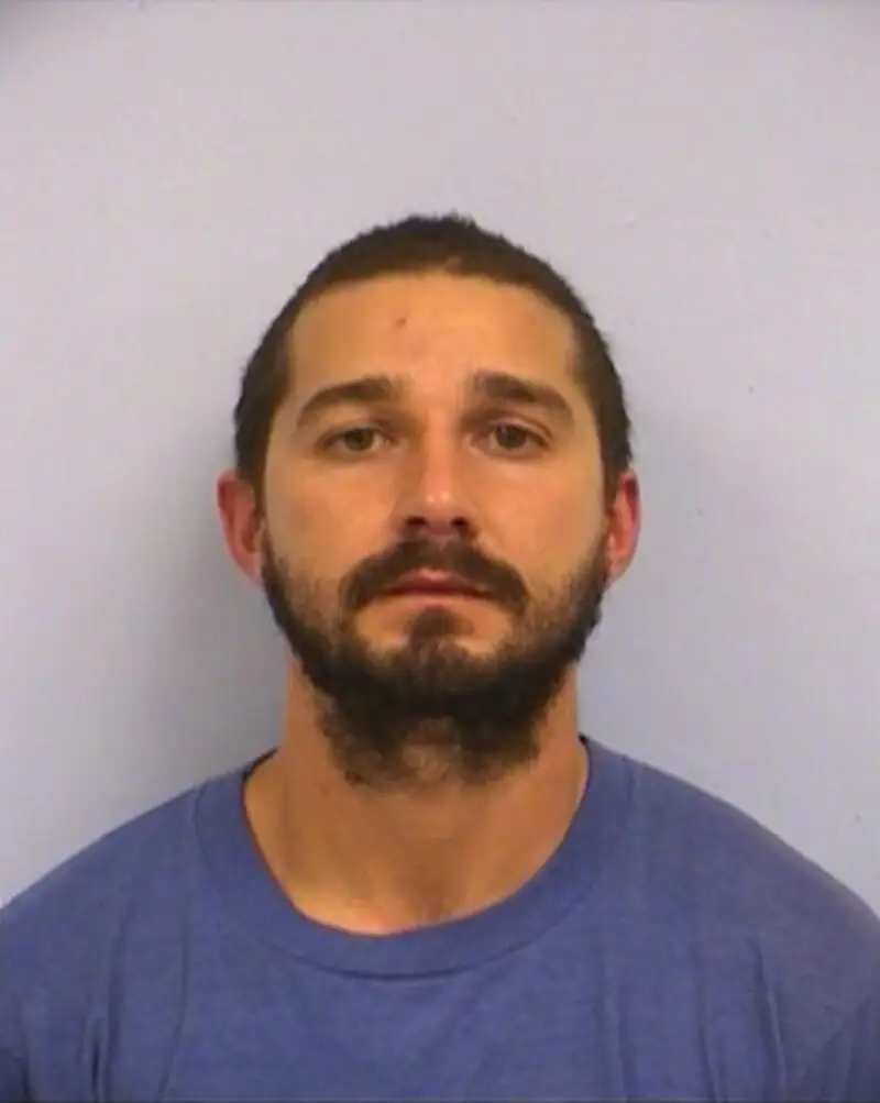 El actor Shia LaBeouf, arrestado en Texas por estar borracho en público