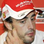 EL ASTURIANO asumió y compartió la decisión del equipo de pasar por boxes después de Webber. Un error que costó el título