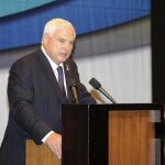 En la imagen, el presidente panameño Ricardo Martinelli