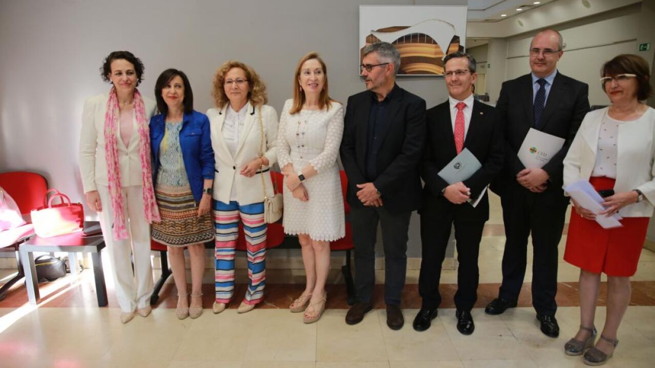 Elsa González, homenajeada