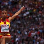 La atleta Ana Peleteiro compite en la final de triple salto de los Campeonatos de Europa.
