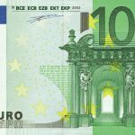 El billete de 100 euros, en peligro de extinción