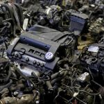 Piezas de motores diésel de Volkswagen en un desguace