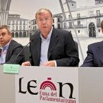 El alcalde Antonio Silván y su equipo de Gobierno presenta el informe del Observatorio Ocupacional