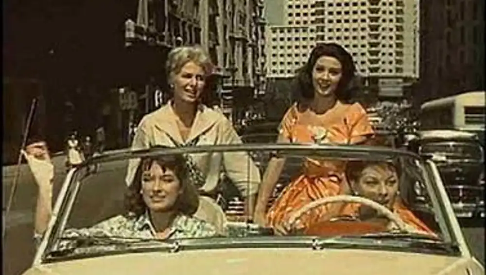 Muere la actriz Katia Loritz, una de las Chicas de la Cruz Roja