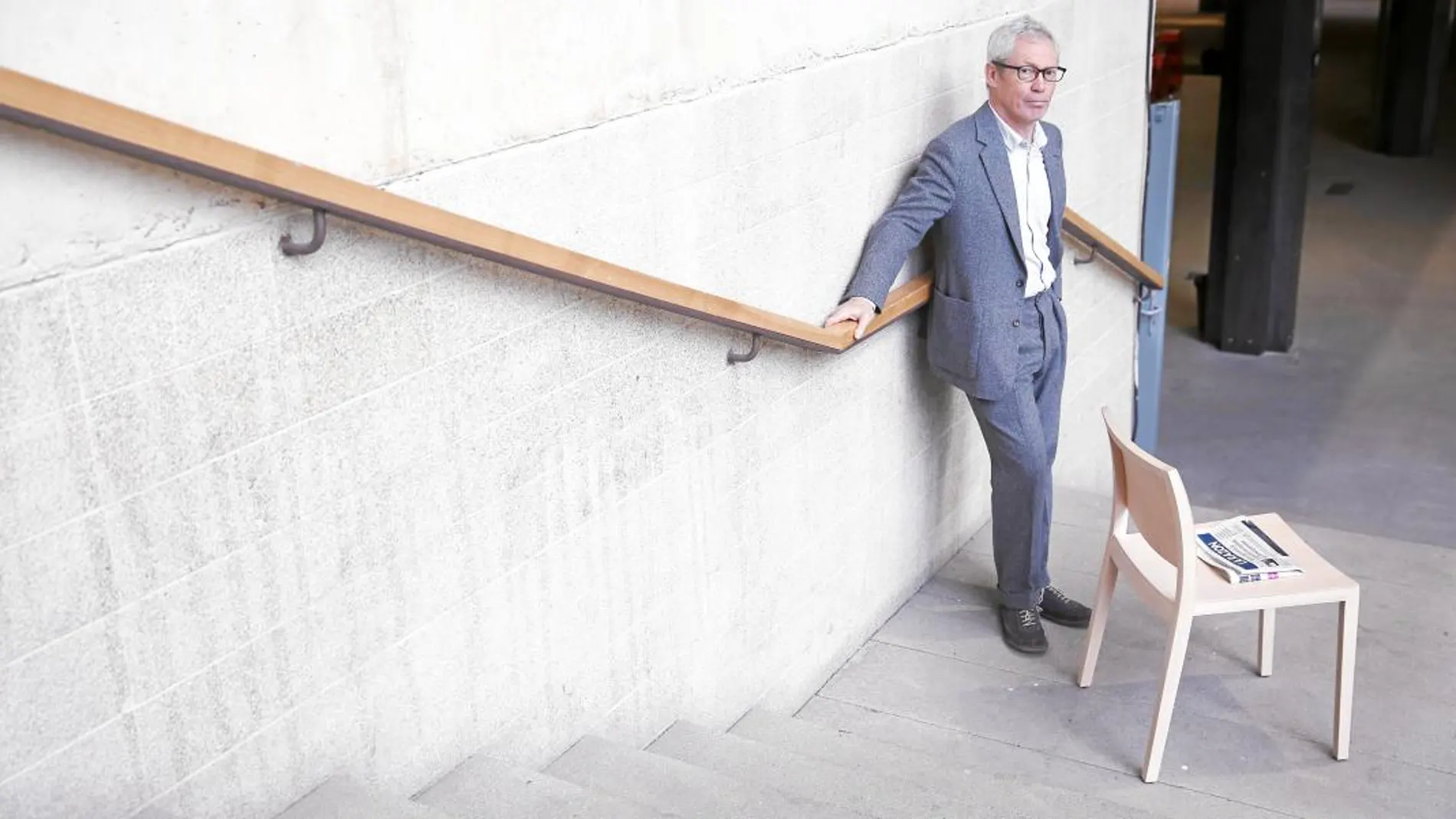 Jasper Morrison: «Nunca haría una tetera triangular, lo prometo»