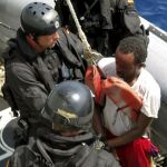 El Gobierno gestiona el traslado de los piratas a Kenia, mientras Defensa se persona en el recurso contra el juez