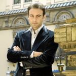 Enrique Ponce: «Los aficionados vivimos para el toro»