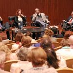 De izda. a dcha.: Guillermo Solana, Elvira Lindo, Víctor Fernández y Francisco Marhuenda