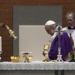 El Papa durante el rezo del ángelus