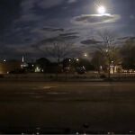 Una patrulla graba la caída de un meteorito durante un control de tráfico