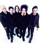 El grupo de Robert Smith pasa por Madrid, Barakaldo y Barcelona tres décadas de carrera llena de temas sentimentales