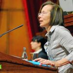 La consellera de Justicia, Montserrat Tura, ayer en el Parlament
