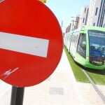 El Ayuntamiento de Parla aprobó en 2006 y 2009 un sobrecoste de las obras del tranvía del 38,6%