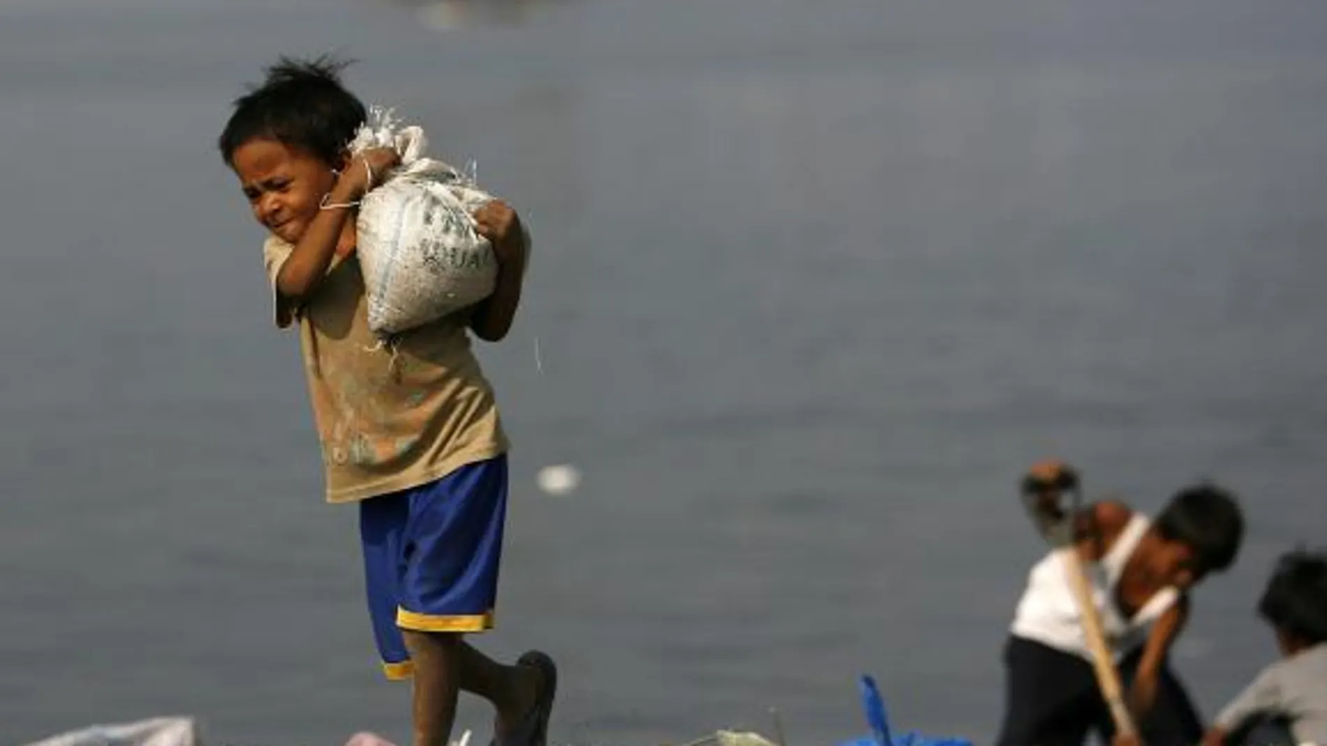 Las nuevas formas de esclavitud afectan a 27 millones de personas, en su mayoría mujeres y niños.