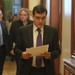 El secretario de Estado de Relaciones con las Cortes, José Luis Ayllón