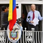 Julian Assange a la embajada de Ecuador en Londres, en una imagen de archivo