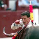El burgalés se volcará en la gestión de varias plazas en Castilla-León