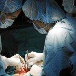 La factura, conocida como «factura sombra», desglosará el coste de la cirugía, de la estancia hospitalaria y de las pruebas diagnósticas